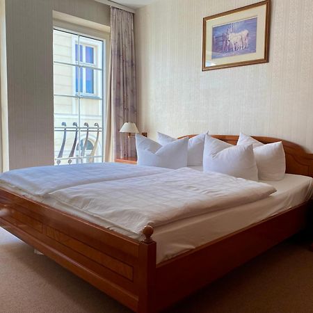 Hotel Am Markt Альтентрептов Экстерьер фото