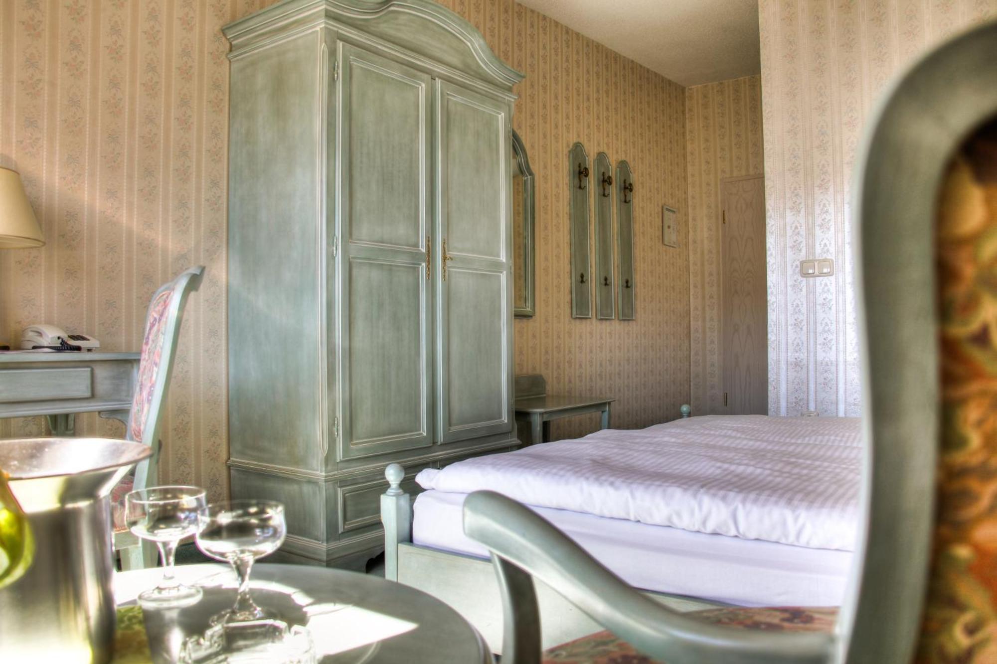 Hotel Am Markt Альтентрептов Экстерьер фото
